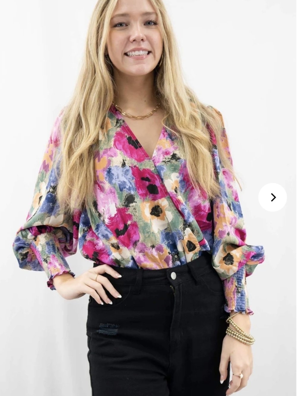 Entro Floral V-Neck Long Sleeve Bodysuit size M.